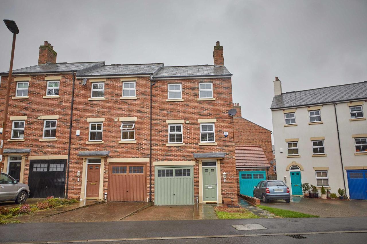 Host & Stay - Potters Bank Durham Exteriör bild